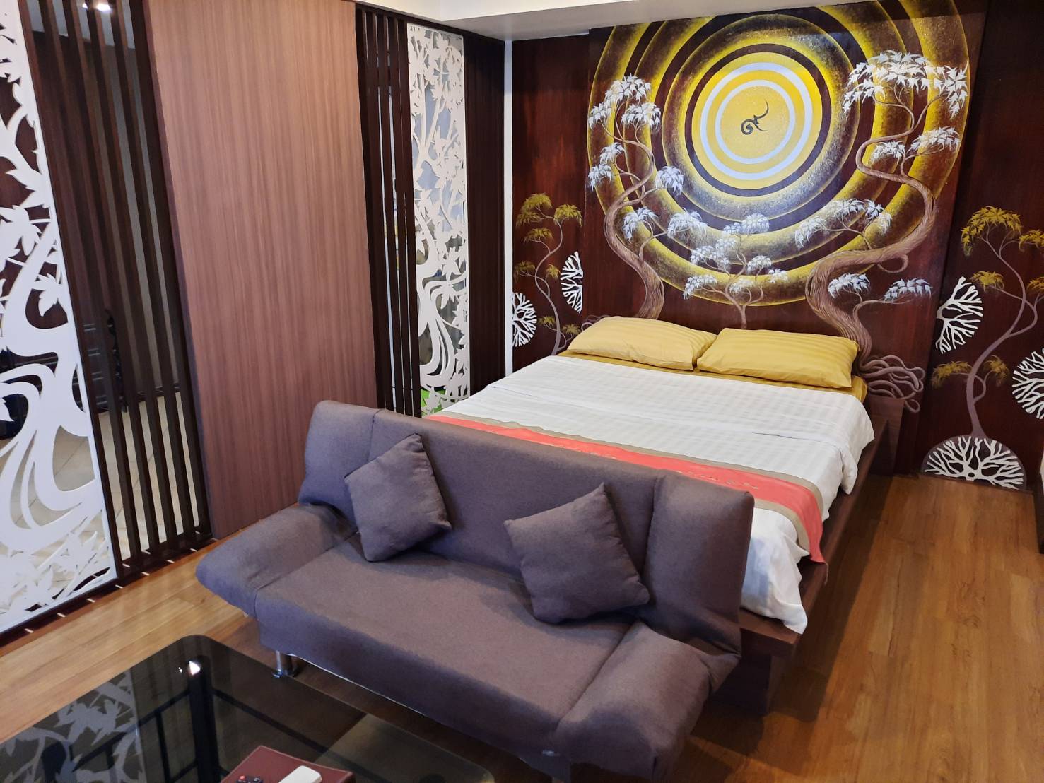 ห้องดีลักซ์ คอนเนอร์ C-716 (Deluxe Corner)