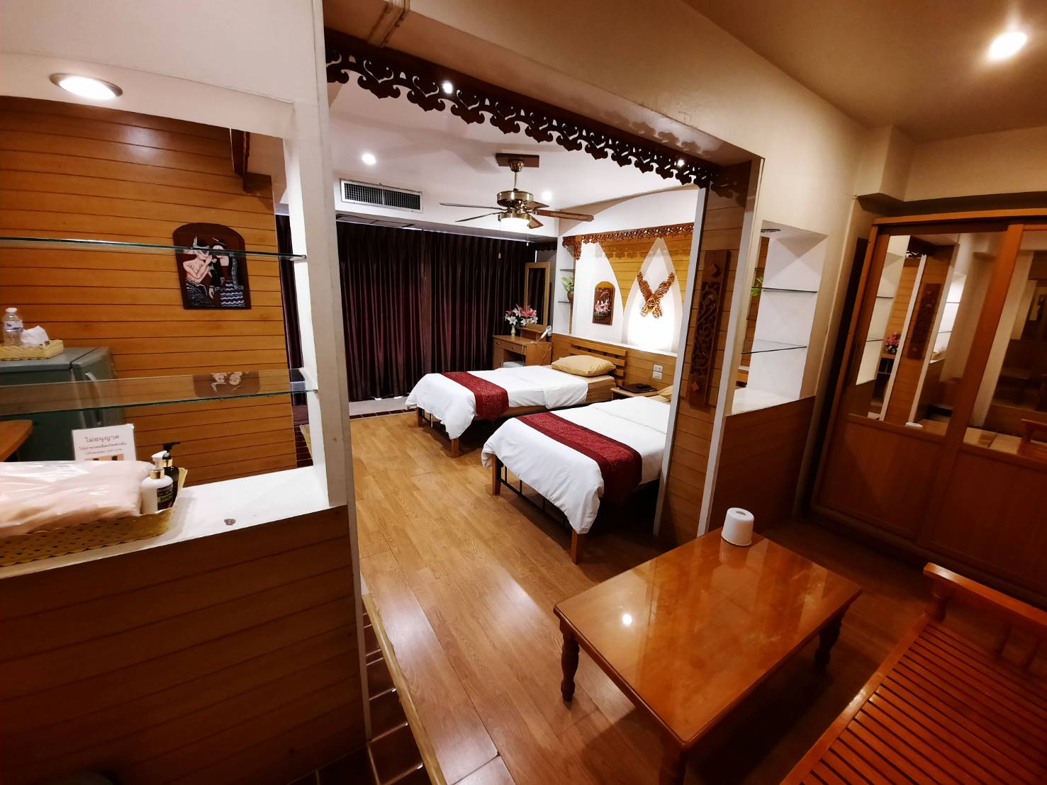 ห้องมาตรฐาน C715 (Deluxe)