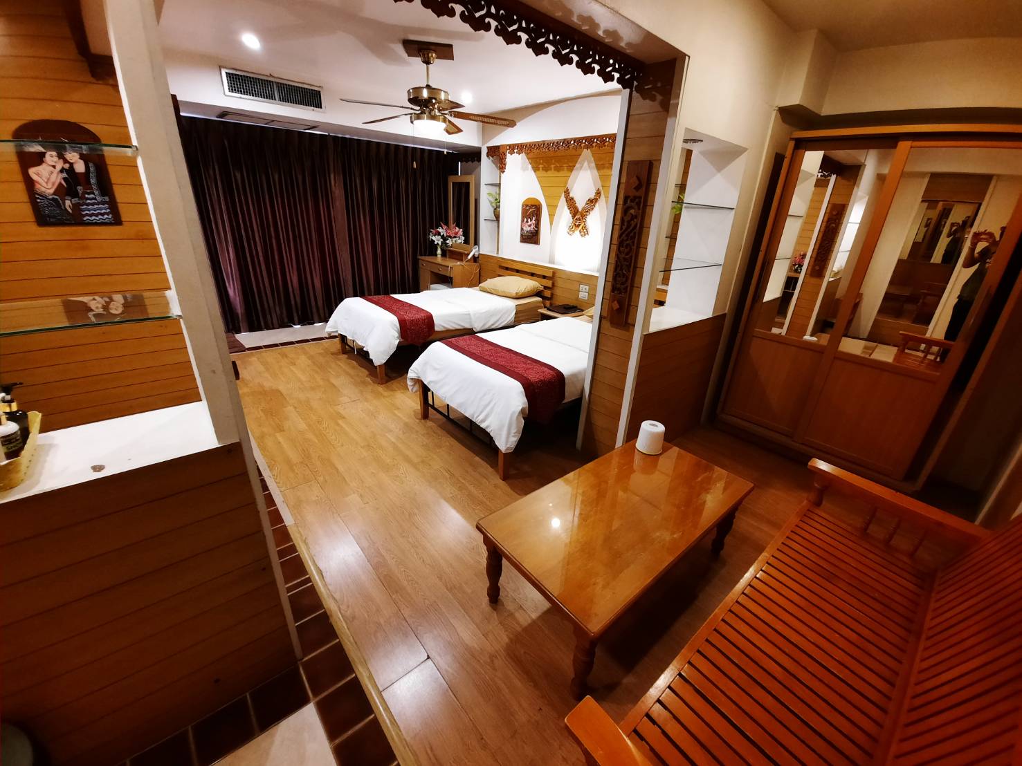 ห้องมาตรฐาน C715 (Deluxe)