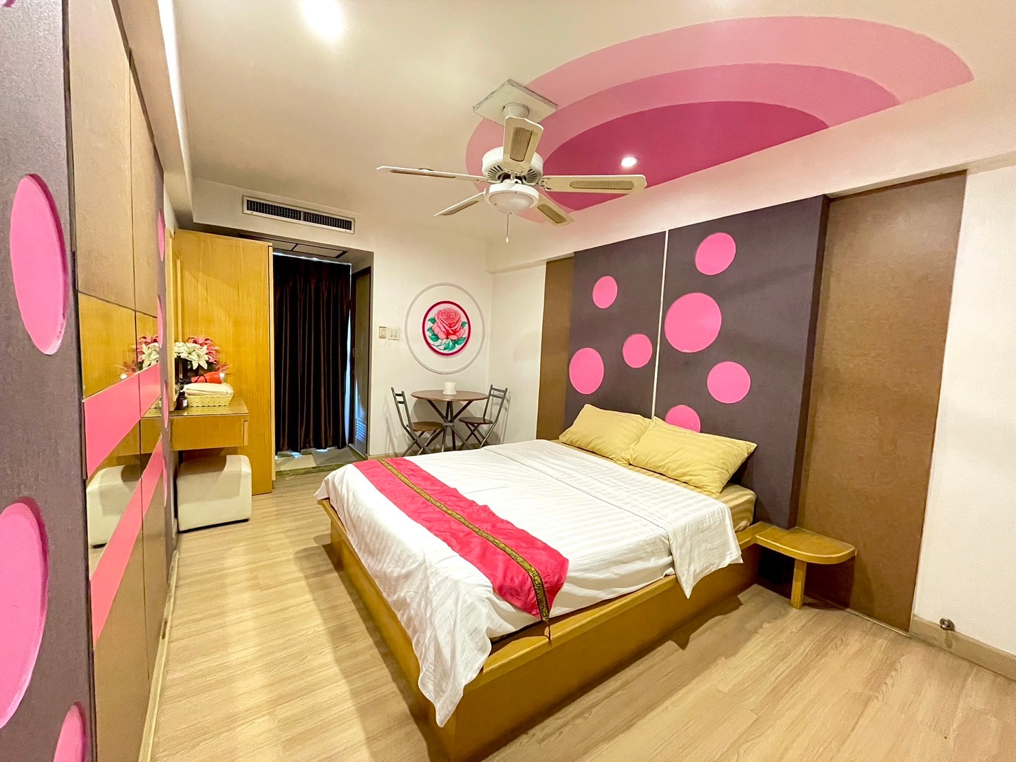 ห้องมาตรฐาน C-703 (standard)